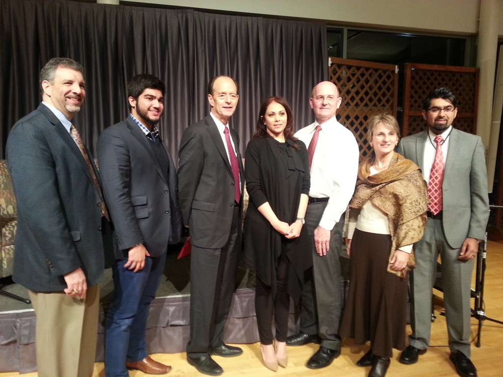 Panelists with Rabi Amy Schwardsman at Shalom Photo: Views and News