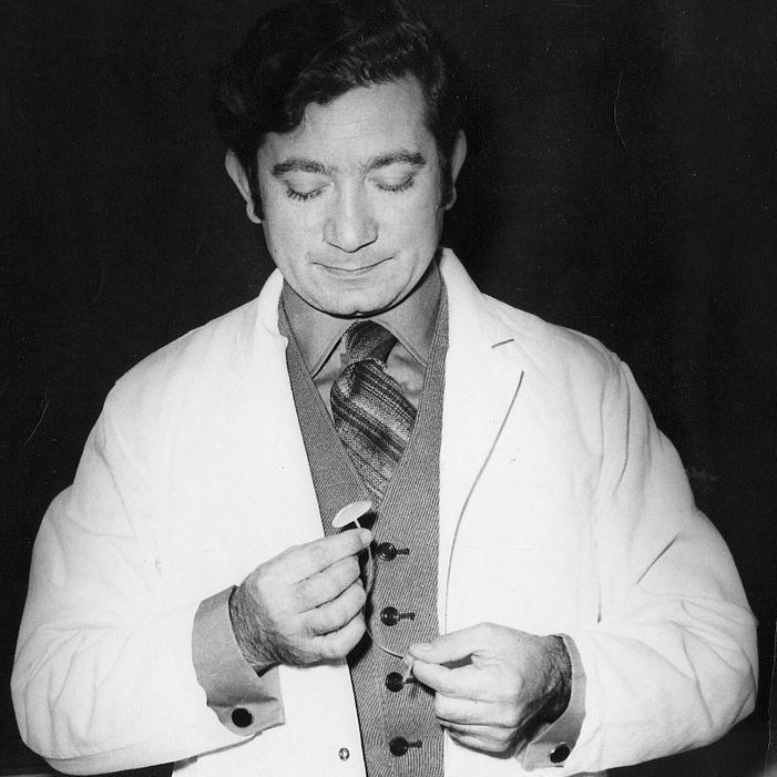 Ayub Khan Ommaya, MD, ScD (h.c.), FRCS, FACS (April 14, 1930, Mian Channu - July 11, 2008, Islamabad)