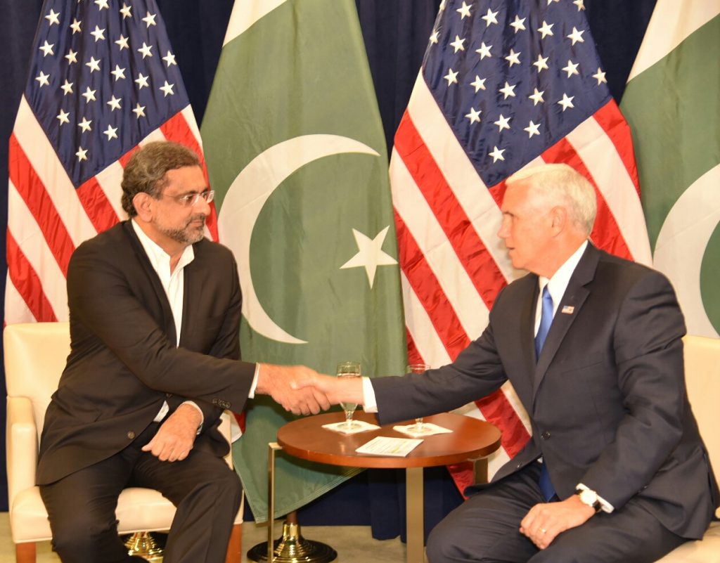 Vice President Mike Pence and PM Shahid Khaqan Abbasi at UN , Sept 19, 2017 Photo: Courtesy Pakistan Embassy